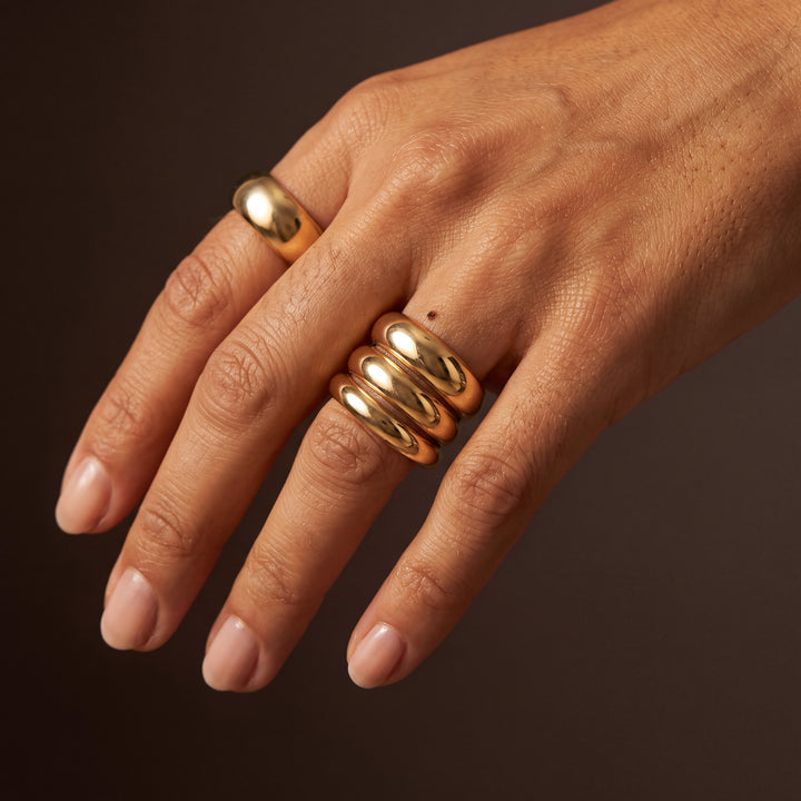 Dainty 18K gold plated titanium stacking rings, 2 mm 4 mm and 6 mm