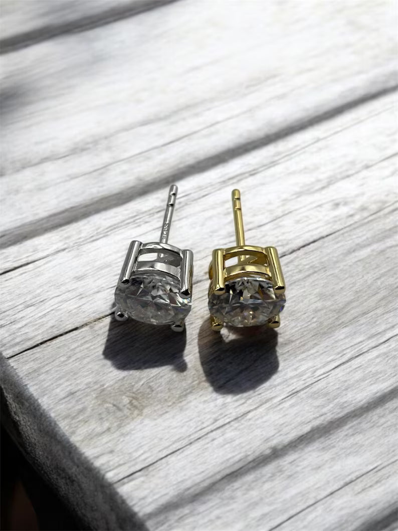 Real VVS1 Moissanite Stud Earrings in 925 Silver or Yellow Gold, Push Back Earrings 0.2-4 CTW, 3-8mm for Women & Men