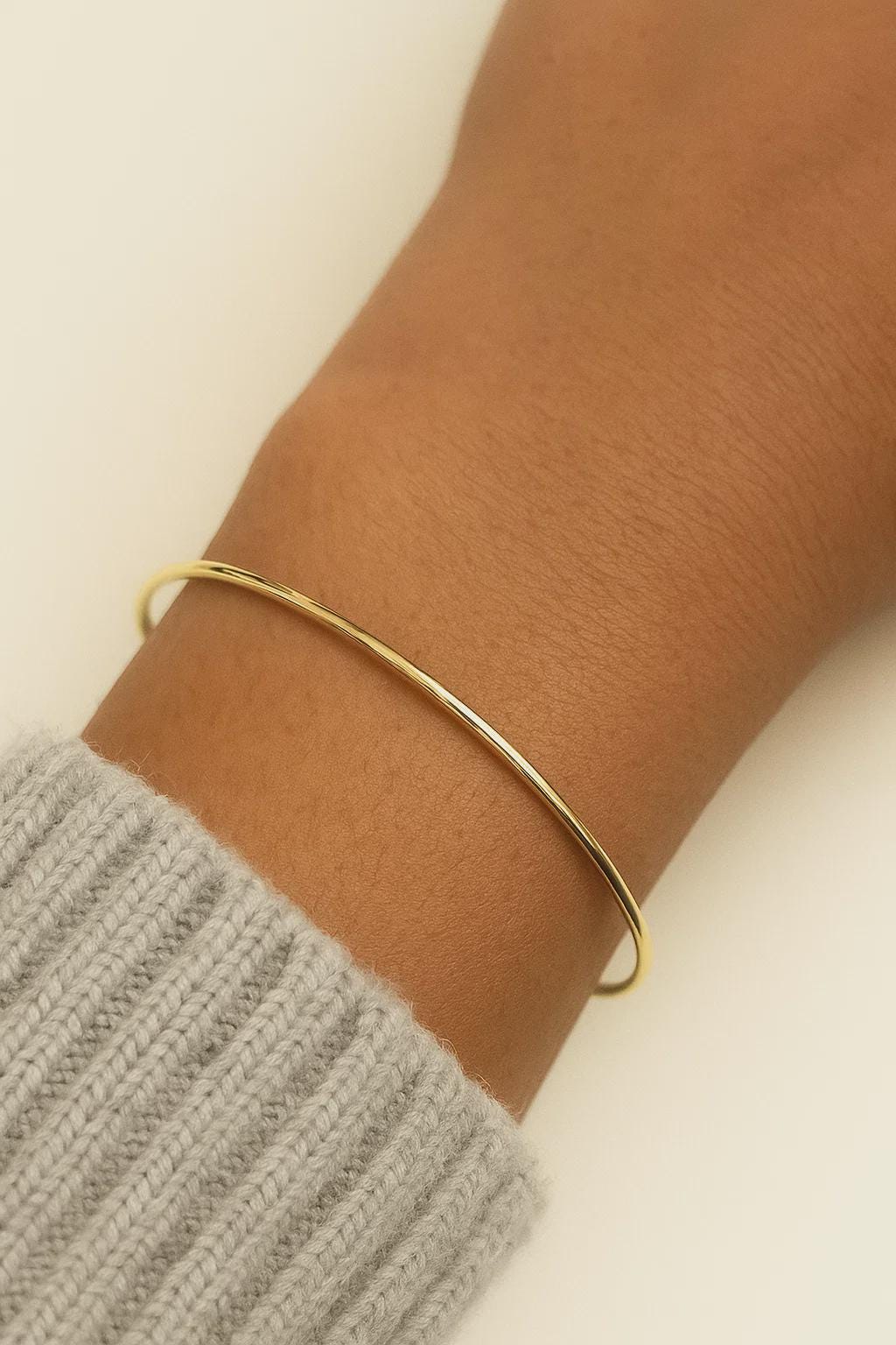 Hypoallergenic nickel-free gold bangle bracelet